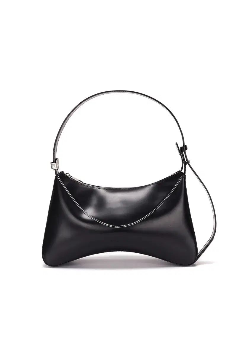 마뗑킴 CURVE SHOULDER BAG IN BLACK